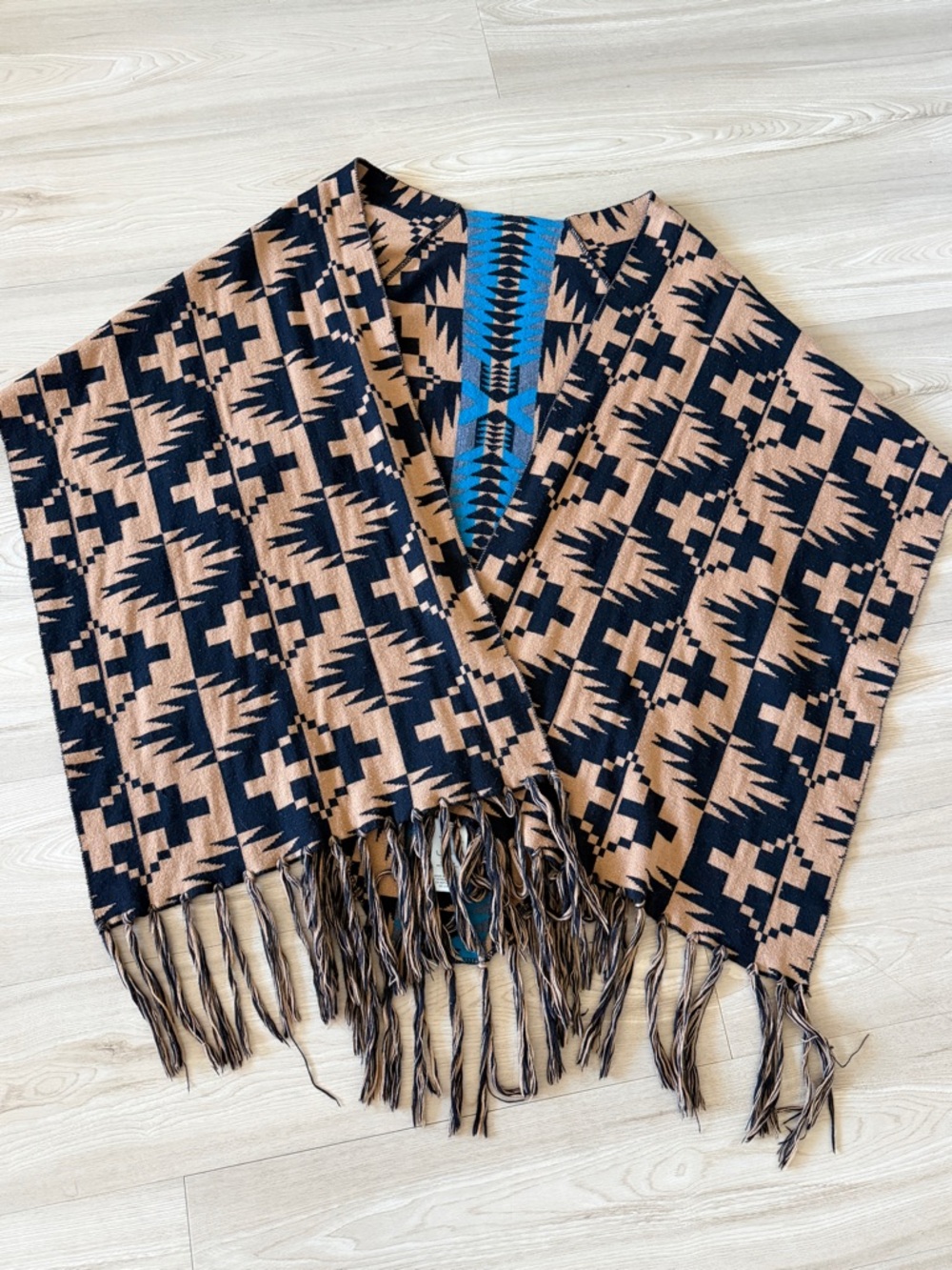Pendleton Southwestern Fringe Poncho Shawl Aztec Boho Western One Size